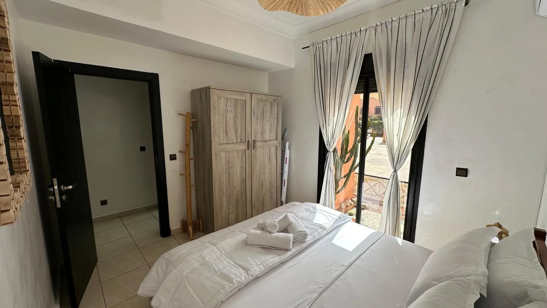 Oasi Di Relax Con Terrazza Vista Piscina Apartment Marrakesh