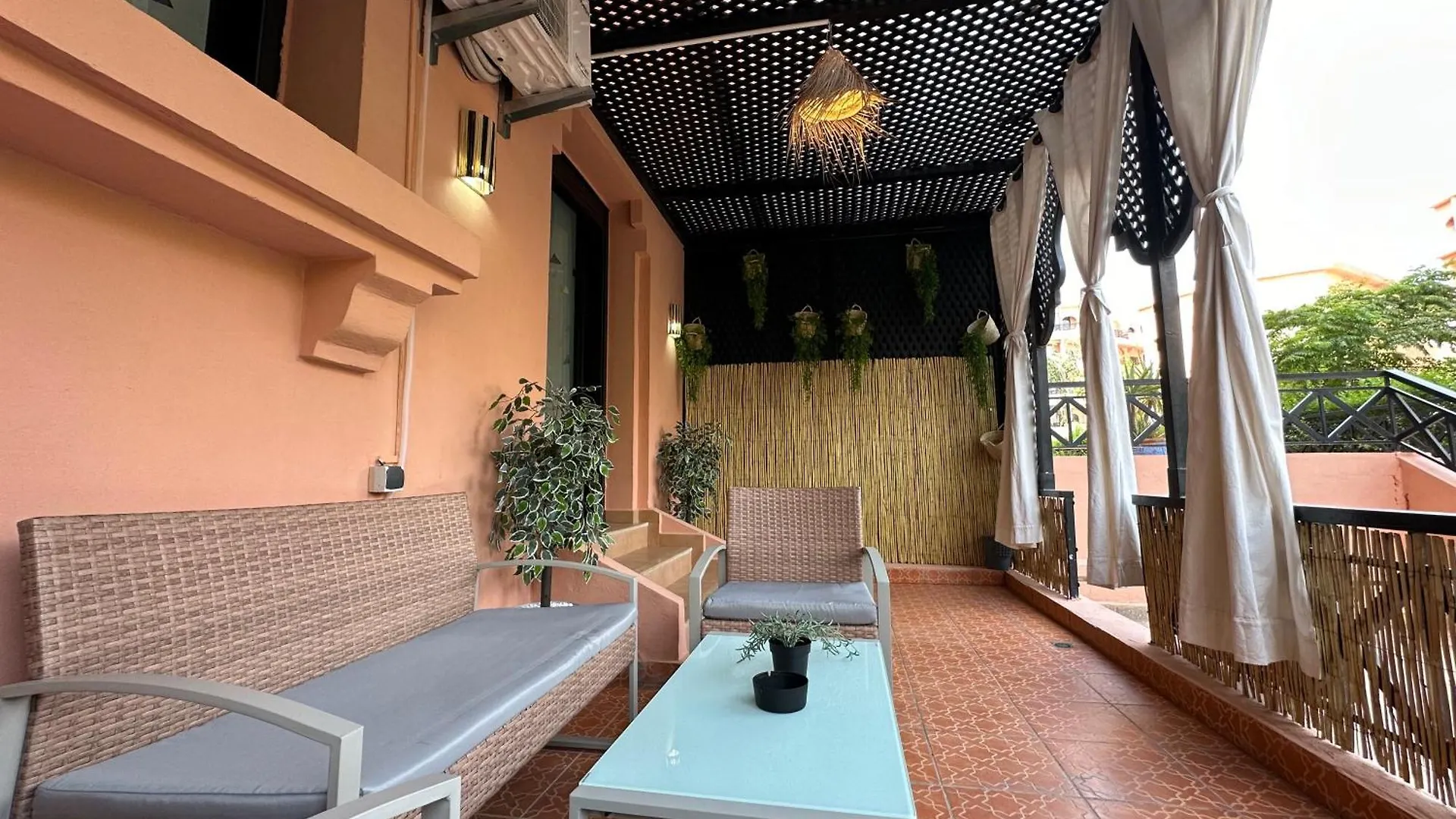 Oasi Di Relax Con Terrazza Vista Piscina Apartment Marrakesh 0*,