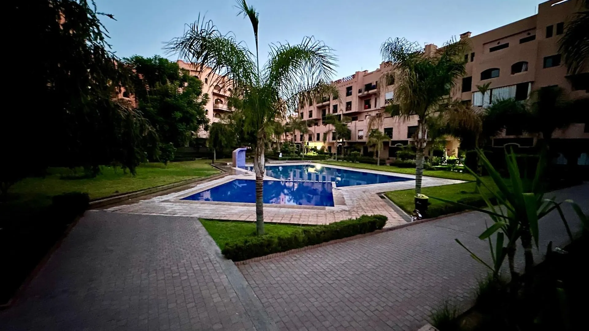 Oasi Di Relax Con Terrazza Vista Piscina Apartment Marrakesh Morocco
